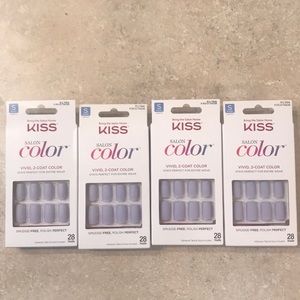 4 Brand New never opened KISS press on nail sets